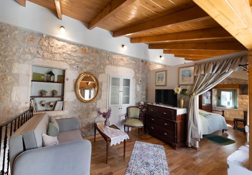 Вилла La Casa Di Bella A Tradional Stone House With Barbecue Karia  Экстерьер фото