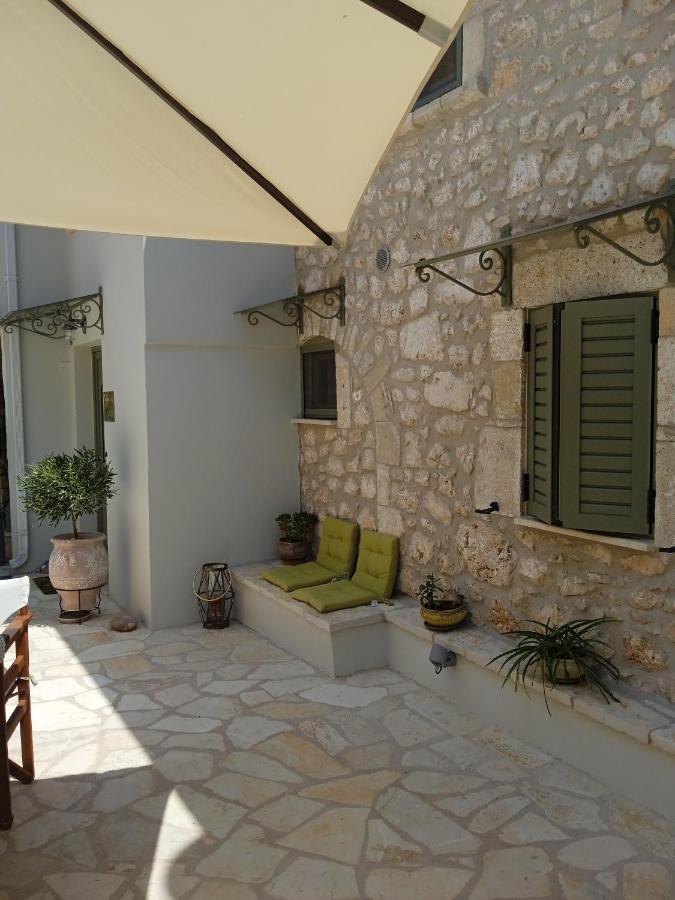Вилла La Casa Di Bella A Tradional Stone House With Barbecue Karia  Экстерьер фото