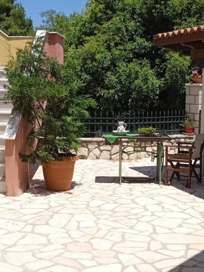 Вилла La Casa Di Bella A Tradional Stone House With Barbecue Karia  Экстерьер фото